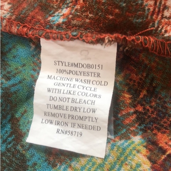 Notations Autumn Colored Shark Bite Hem Blouse - Picture 5 of 13